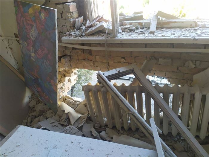 The hole on the wall in Ruslan Ivashenko workshop